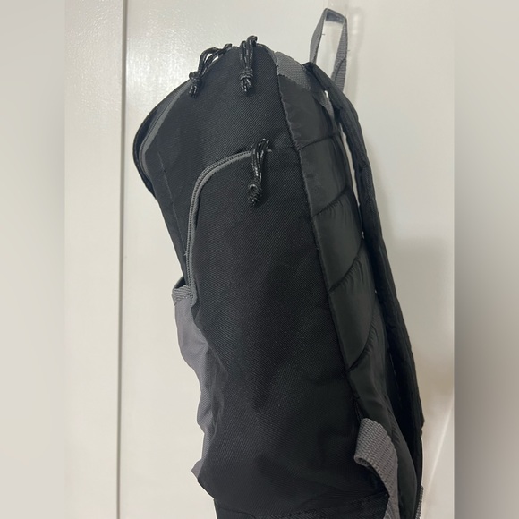 Disney Mickey Mouse Backpack | Lunchbox Insulated Cooler black Grey - Picture 3 of 9